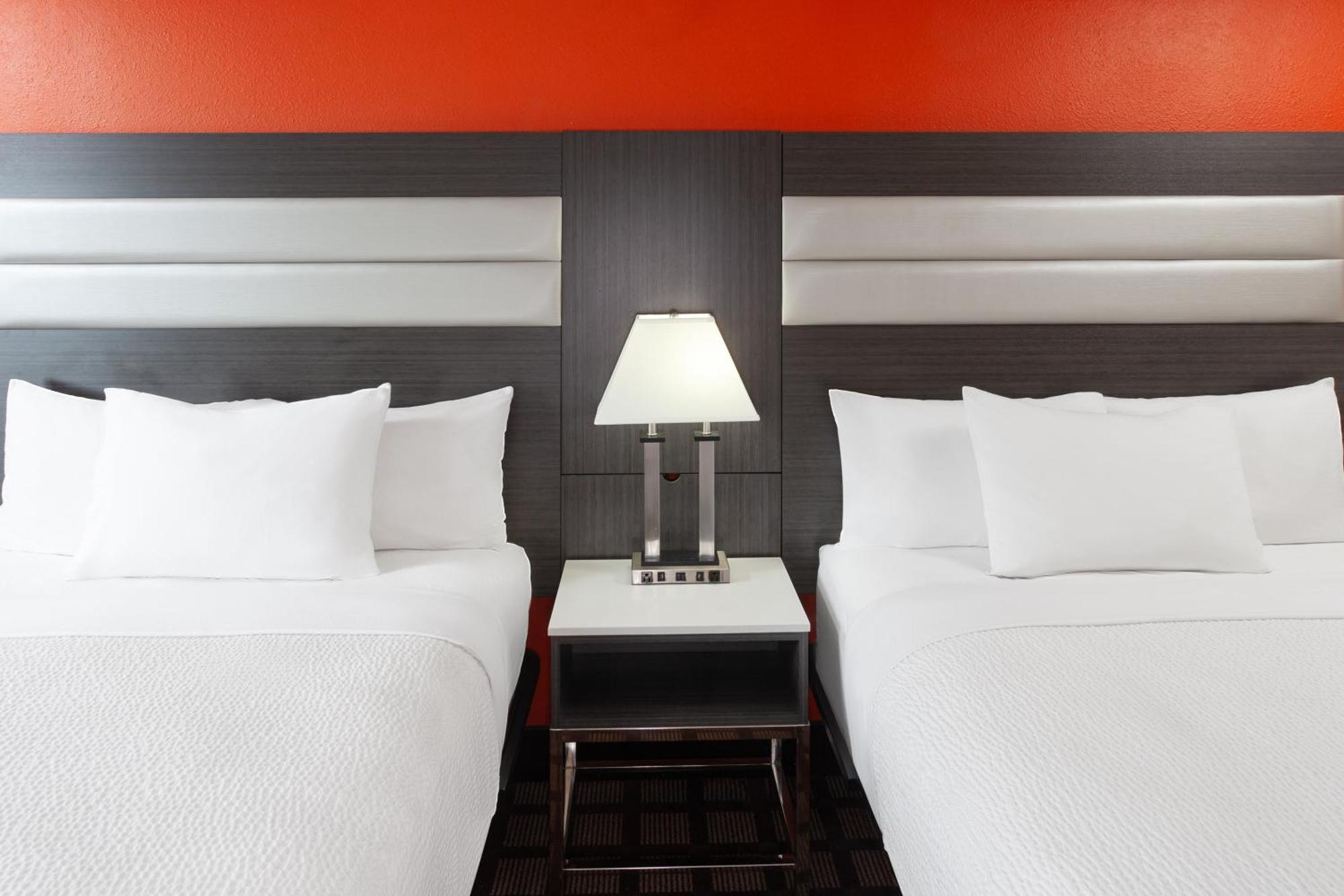 Americinn By Wyndham Hudson Exteriér fotografie