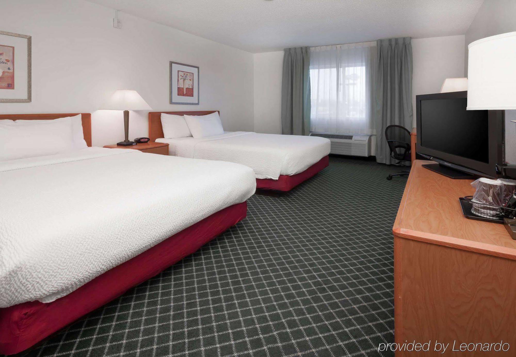 Americinn By Wyndham Hudson Exteriér fotografie